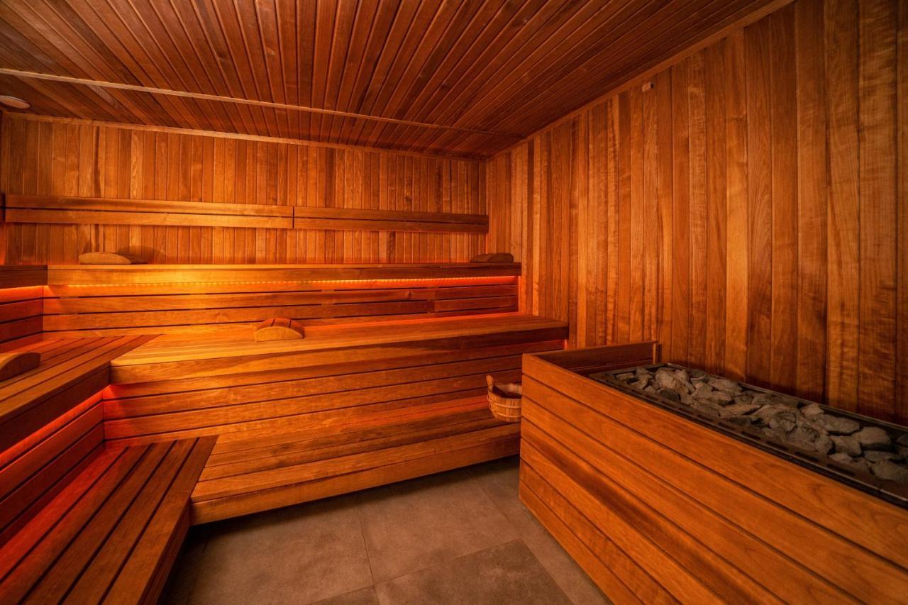 Sun & Snow D Z Sauna