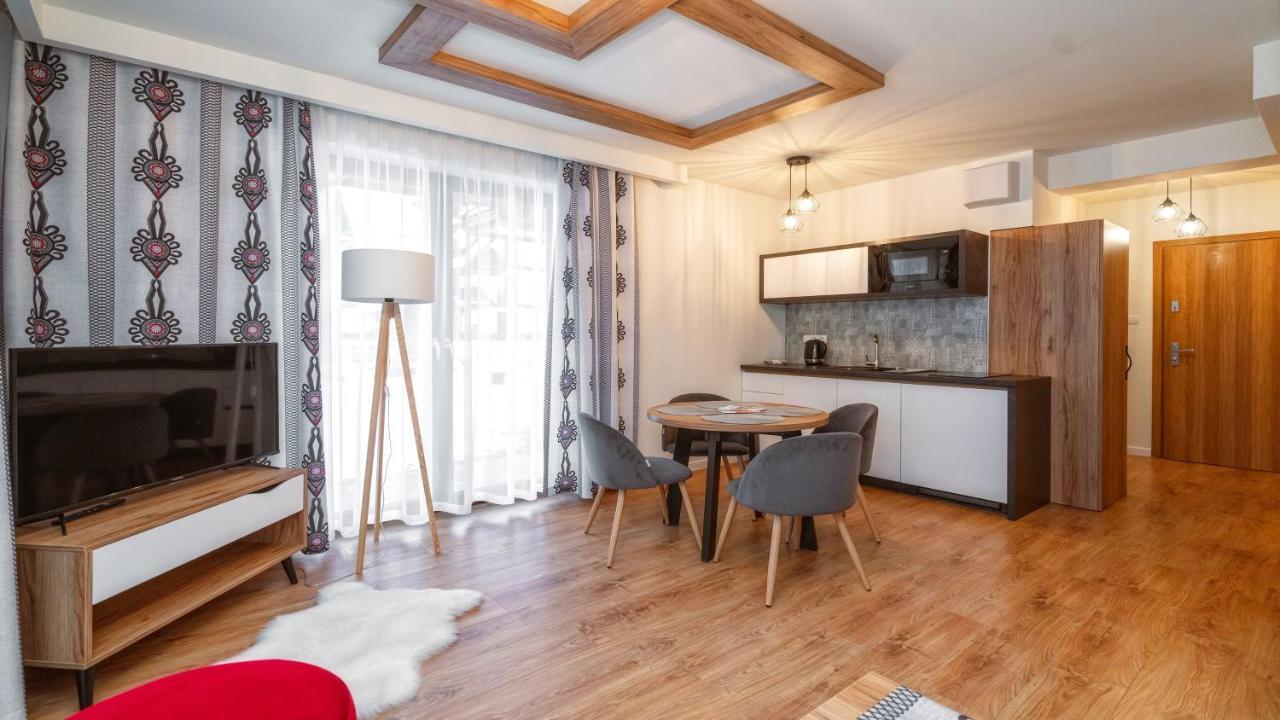 Sun & Snow D Z Sauna Apartment